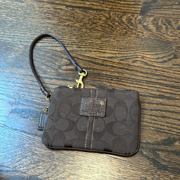 Coach Signature Wristlet Brown Canvas & Leather With Plaid Lining gold hardwear - Picture 3 of 14